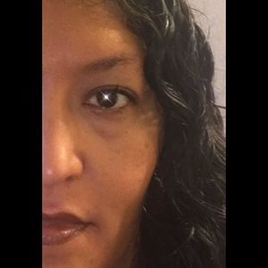 Meet your Posher, Estela